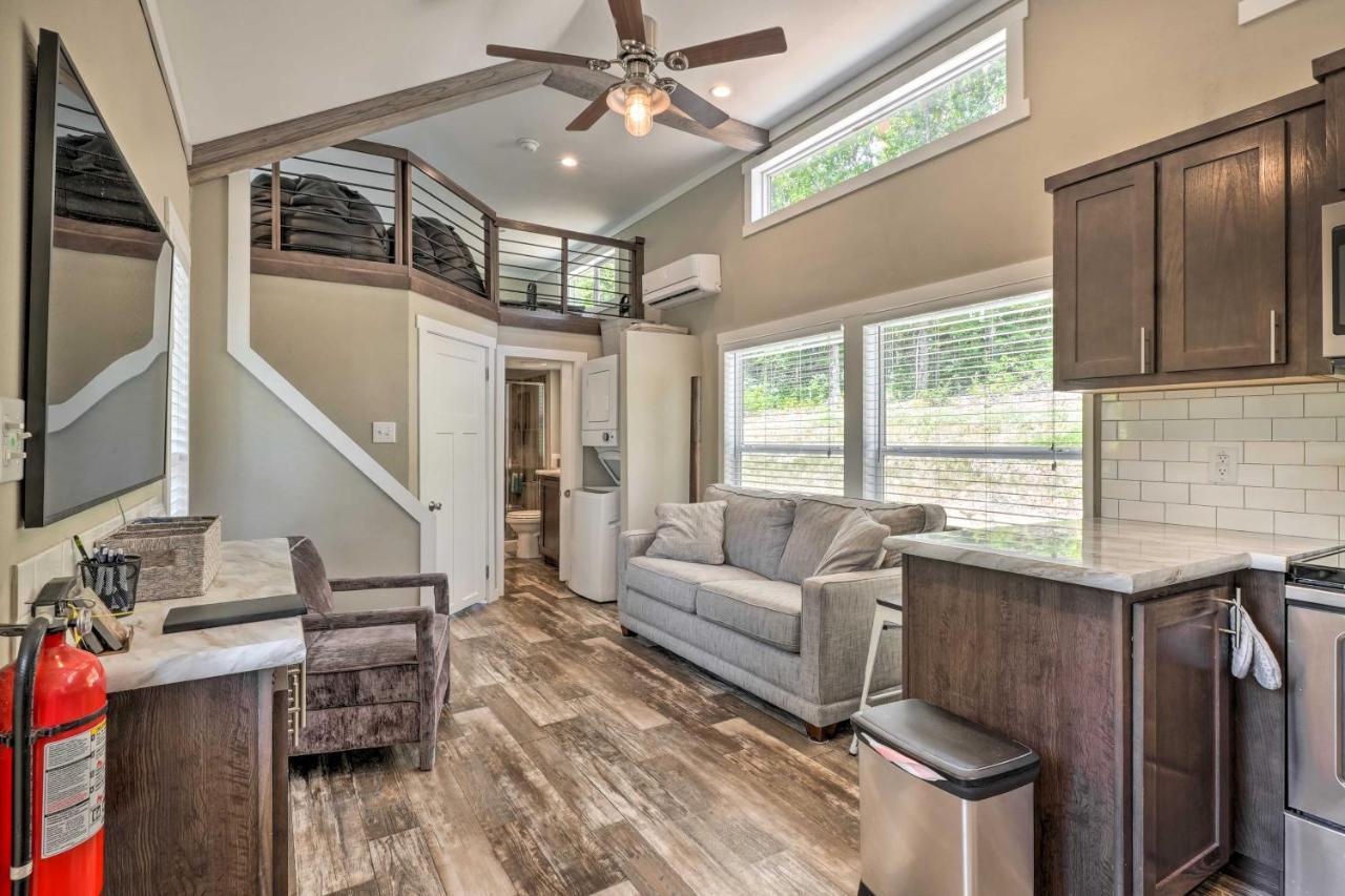 Branson Tiny Home On 52 Acres With Private Lake! Εξωτερικό φωτογραφία