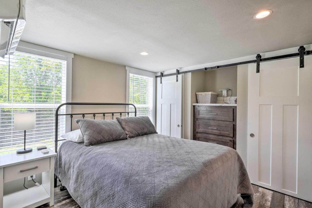 Branson Tiny Home On 52 Acres With Private Lake! Εξωτερικό φωτογραφία